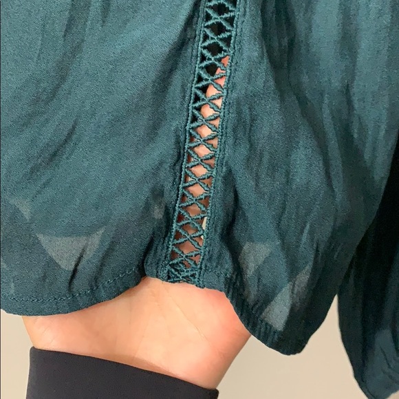 🤑HAUTE MONDE turquoise long sleeved blouse - Picture 8 of 8